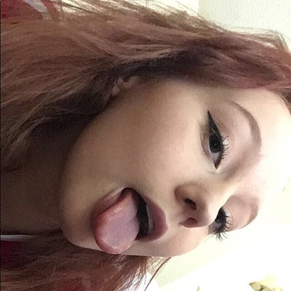 chloe_adkins03